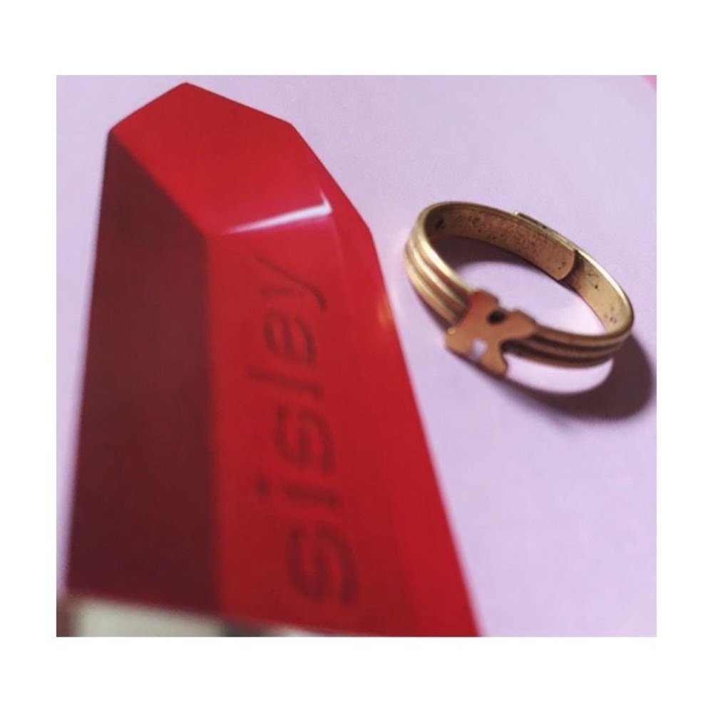 Stackable 'K' Ring